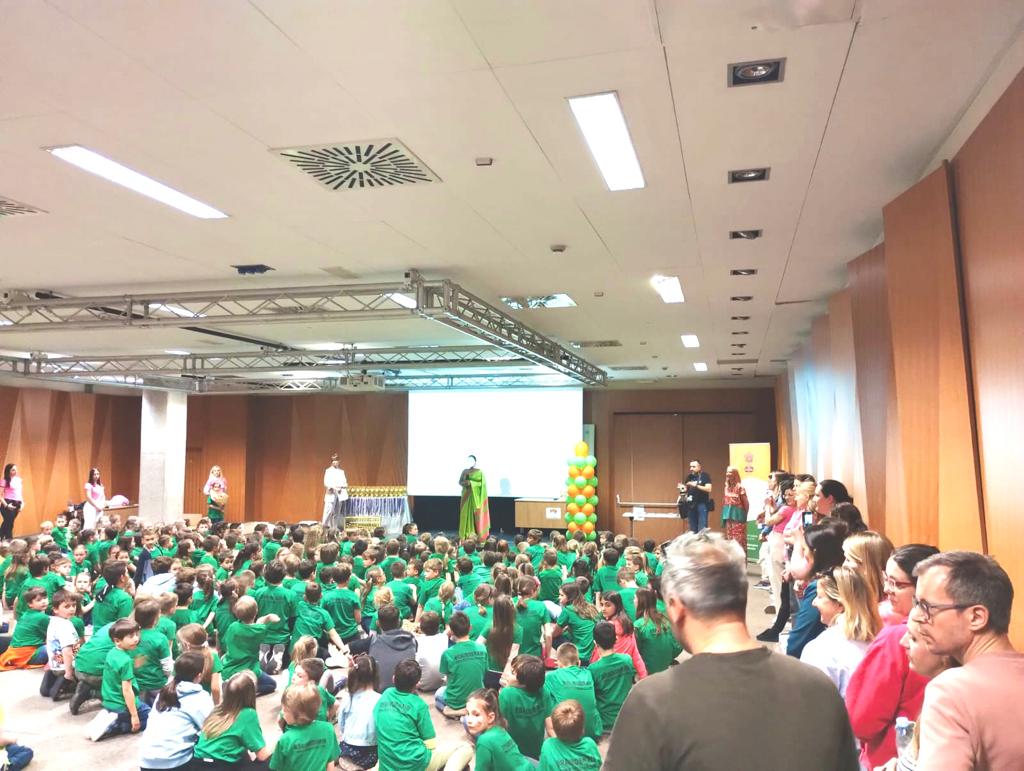 IndiainSlovenia's tweet photo. 1/4 ➡️ Was a true delight to be part of #AKAM #SkillsFest - d 3rd National Abacus Competition of 🇸🇮 held on 22/04/23 in #Ljubljana. Witnessed realization of mass movement of knowledge-sharing that 1st started 20 yrs back in #BRAINOBRAIN initiative in INDIA.
#AmbIndSlo #AmbIndNSK https://t.co/Pc4mZ9pLL9