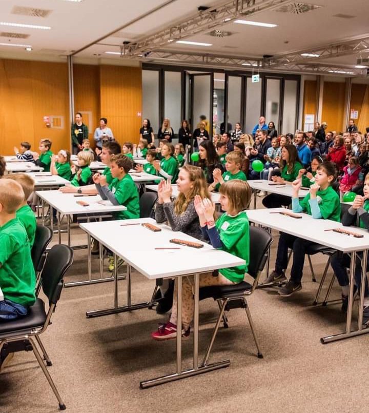 IndiainSlovenia's tweet photo. 2/4➡️ Initiated in #Chennai,🇮🇳 in 2003 by professionals as @arulbob, @BrainOBrainIntl is a Mission helping children learn mathematical & multiple skills through easiest ways. Now in 45 countries. Established in 🇸🇮 in 2014, it has 16 centres & about 900 students enrolled. Bravo🇸🇮! https://t.co/EnElyP657S