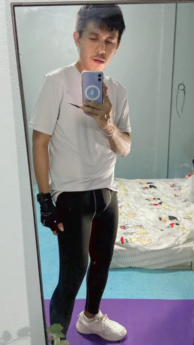 BoonchaiRukyim's tweet photo. อยากออกกำลังกายแต่ร่างยังไม่พร้อม https://t.co/5Z5X2PG2kc