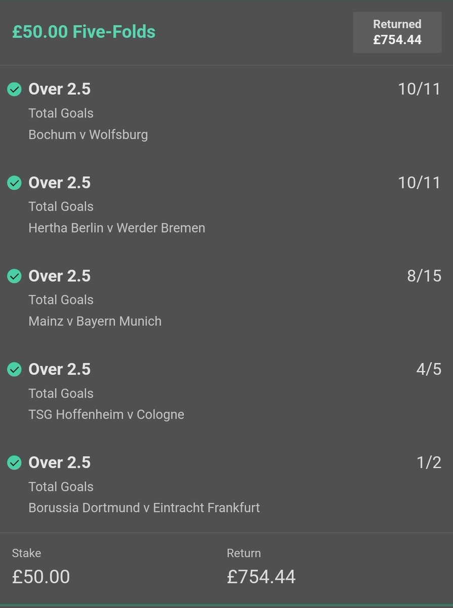 £200 Free Cash Competition! 

The Betclub Bundesliga Mega Acca Won! 🔥

£50 returned £754.44 💰✅

I’ll giveaway £200 from the winnings to someone who Likes/ RTs this tweet 🔄♥️