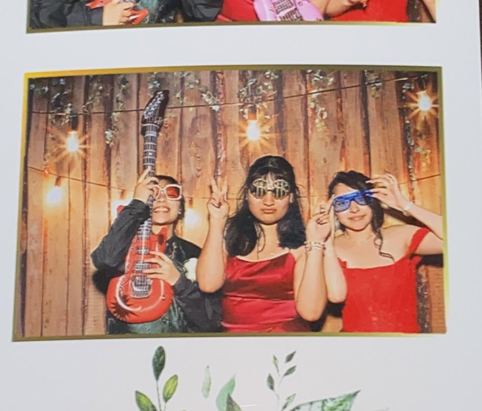 Destiny_Perez15's tweet photo. Prom https://t.co/2CAP4ZnVvr