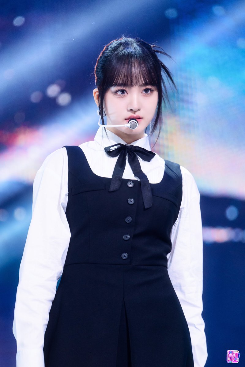 LIZCENTRE's tweet photo. 📷 [PHOTO] — LIZ’s Behind Photos on Inkigayo

🔗 https://t.co/hO2got9VUe 

#리즈 #LIZ #아이브 #IVE https://t.co/HiR1UCCwcY