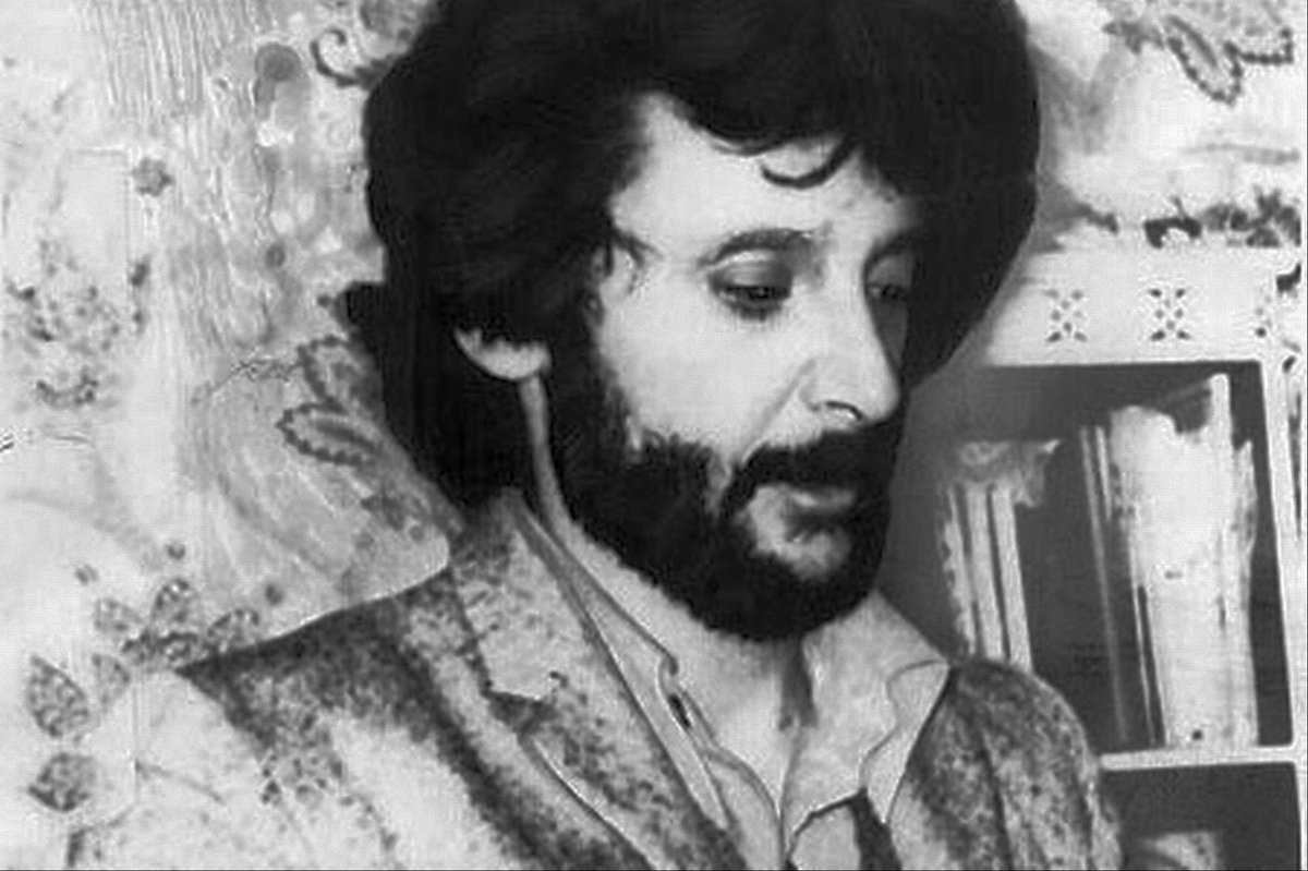 AntiRacismDay's tweet photo. Antiracist &amp; socialist Blair Peach died during the night of 23-24 April 1979 after being beaten by police on a protest against the Nazi National Front in Southall West London. 

His death &amp; funeral became a symbol resistance to the growing threat of fascism. 

#NeverAgain https://t.co/iMxR24FoaZ