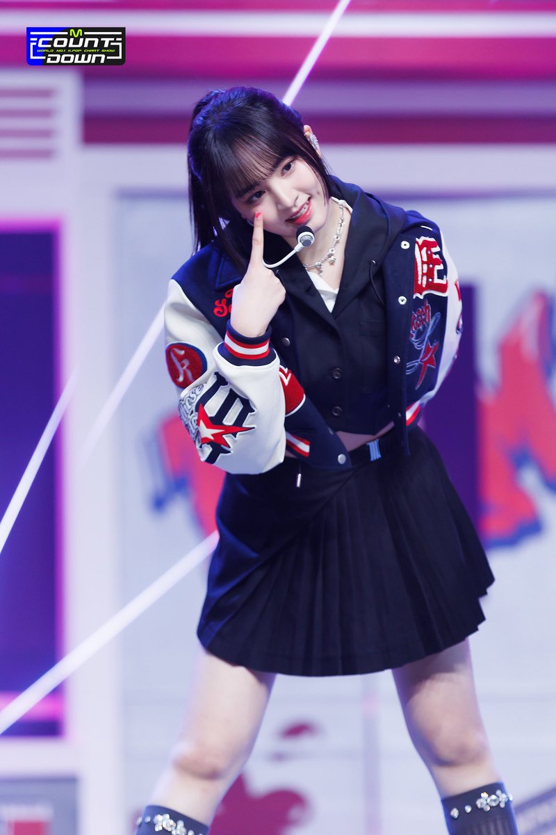 LIZCENTRE's tweet photo. 📷 [PHOTO] — LIZ’s ‘Kitsch’ Behind Photos on Mcountdown

🔗 https://t.co/gp8vB5LbrF… 

#리즈 #LIZ #아이브 #IVE https://t.co/yghY3bqZ12
