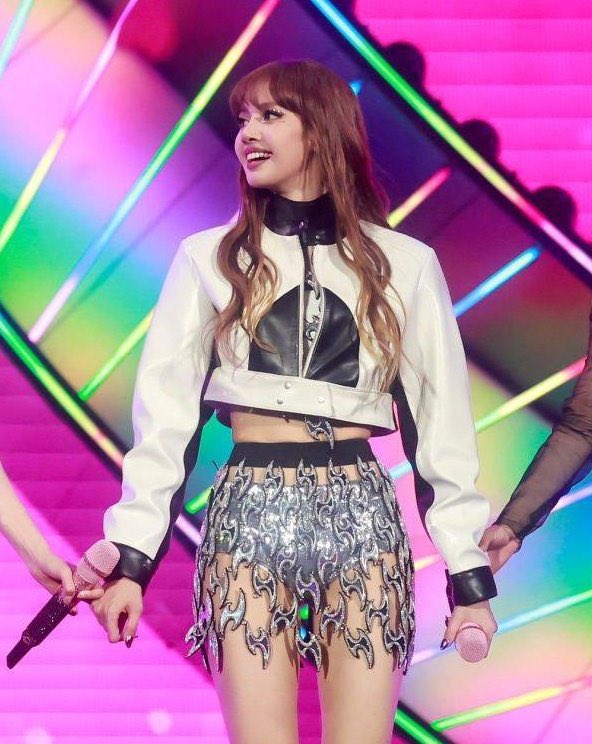 LiliesHome_'s tweet photo. Thank you for tonight. You are the best and we love you

Ctto

BOSSPINK LISA COACHELLA
#LISACHELLARETURNS https://t.co/Ksf0PXCQlm