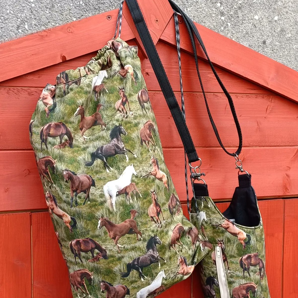 janebaker82's tweet image. now making these either individually or as a set.

An eco friendly tote shopping bag, a fully lined drawstring sling bag and an insulated water carrying bottle bag

Foxglove Fabrics Carmarthen #drawstringbackpack #ecofriendlyproducts #drawstringbag #funkyanimals #veganfriendly