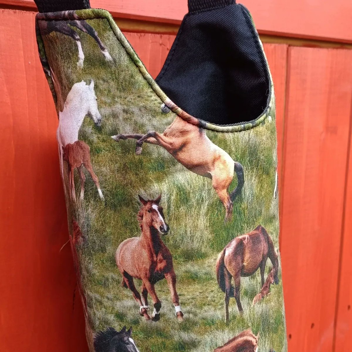 janebaker82's tweet image. now making these either individually or as a set.

An eco friendly tote shopping bag, a fully lined drawstring sling bag and an insulated water carrying bottle bag

Foxglove Fabrics Carmarthen #drawstringbackpack #ecofriendlyproducts #drawstringbag #funkyanimals #veganfriendly