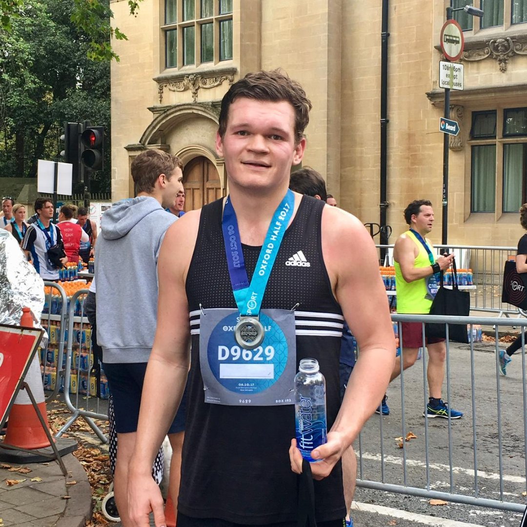 eczemasociety's tweet photo. A MASSIVE GOOD LUCK to our #TeamNES #LondonMarathon runners: Amanda, Barry, Emily, Harry, Katie, Lucy, Malcolm, Megan & Paul! 🍀
Thank you for taking on this incredible challenge, raising much-needed funds & awareness of #eczema.
We're supporting you every step of the way! 👏 https://t.co/dGT6cMwLpr