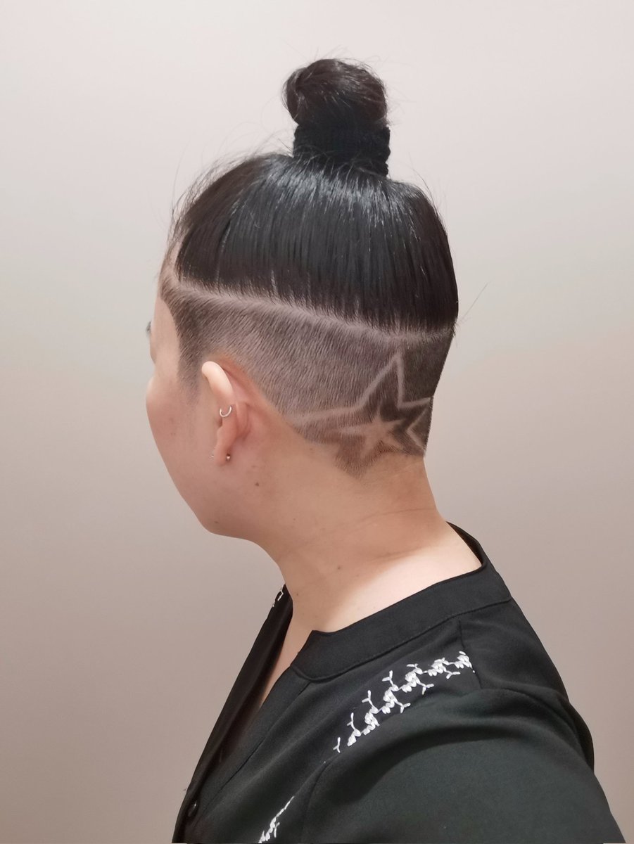 beckkaew's tweet photo. Update ✌️ #UnderCut #UnderCutDesign​ #UndercutGirls #UndercutGirl #UnderCutforWomen https://t.co/Y73PafTRGY