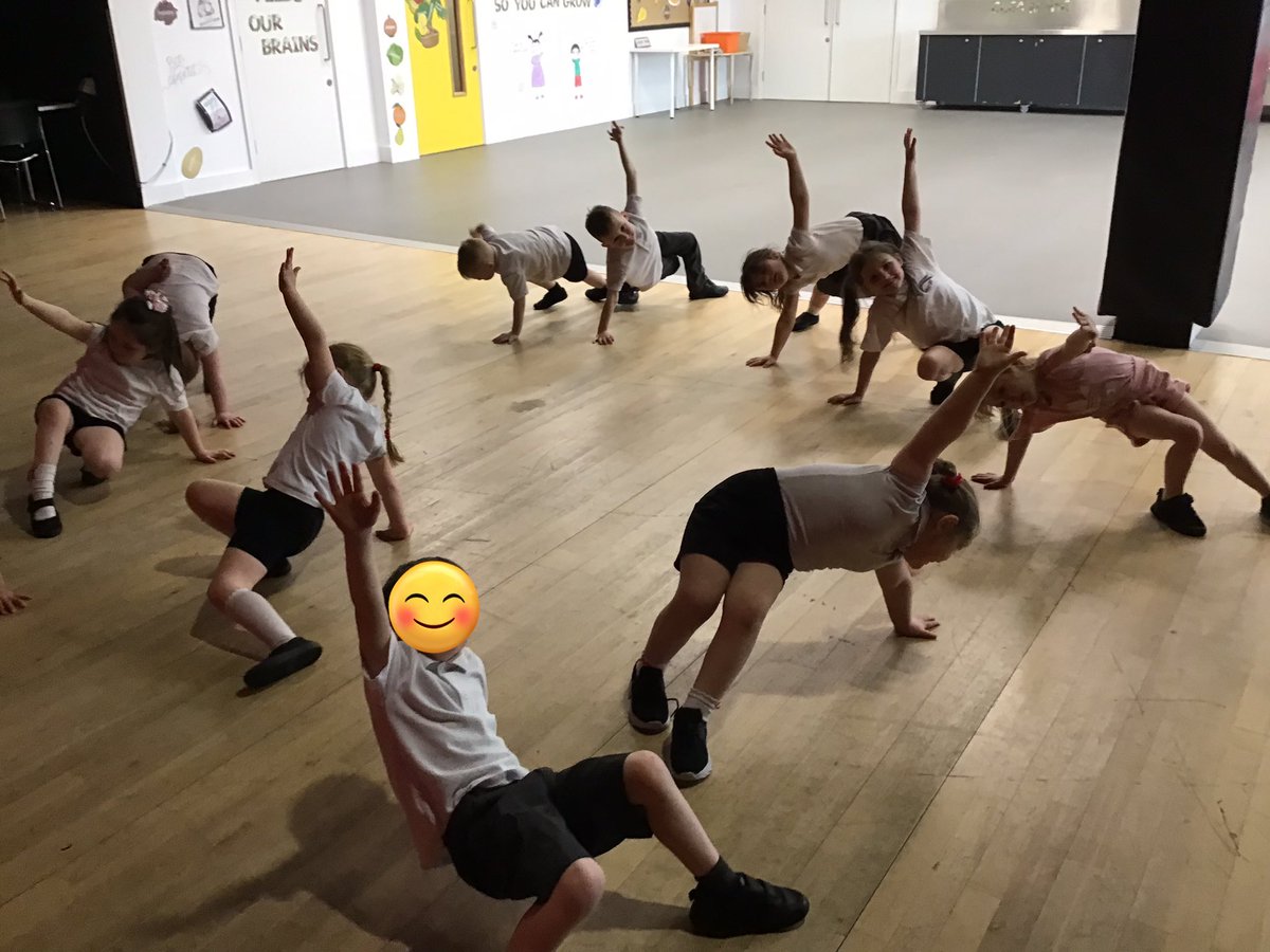 Reception_LM's tweet photo. We loved our first gymnastics session… ask me the different shapes I learnt ☺️ 🤸‍♀️ 🌈  #EYFS #PhysicalDevelopment https://t.co/iND1y6YZ29
