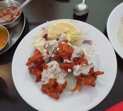 TheRoyalSpice2's tweet photo. Come and try some of the best food in Wakefield today!
😜 😜 😜 😜 😜 
THE ROYAL SPICE SUNDAY BUFFET!
2-9pm. 01924 332777. A la carte menu available too! https://t.co/MBP3mq7lbh