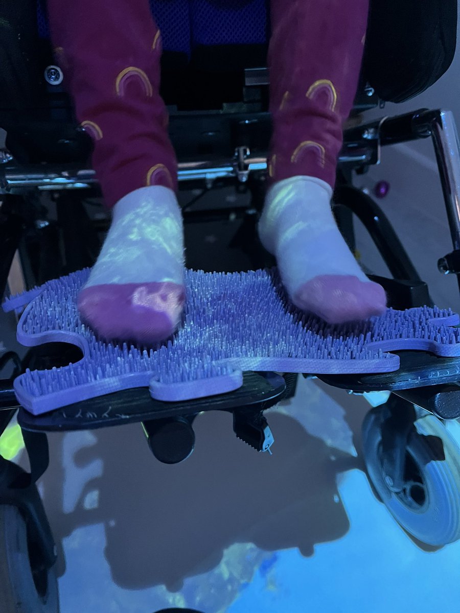 marjorie_and_me's tweet photo. Yesterday C and I visited @SensoryMagic again. Ally is amazing and adapted the session to meet Cโs needs and how she was feeling.
Please note:
C is holding a scrunchie in her RIGHT hand! This is fantastic ๐๐ผ
#PMLD #SensoryRoom #MakingMemories #Freelance #PersonCentredSupport https://t.co/MlMzQFnHBe