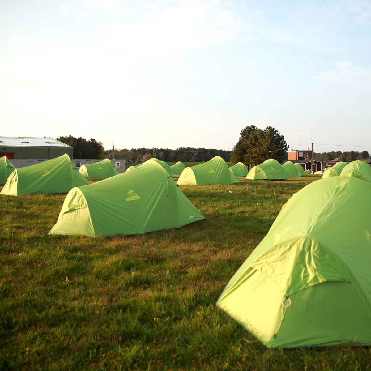 LancsArmyCadets's tweet photo. This weekend we visited  Salerno Company at sunny Altcar.   
A late change to the plan mean't that everyone had to sleep out under the stars which was embraced with enthusiasm and resilience that we'd expect of the Cadets.

#armycadetsuk #goingfurther #cadetforce #northwestrfca https://t.co/k6qWkykQlc