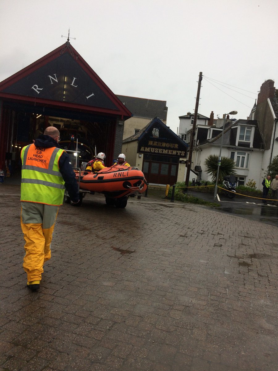 Shortly before 6pm yesterday, we were tasked to a dog that had fallen from cliffs at Valley of Rocks, Lynton. Our volunteeer crews launched the inshore lifeboat. The dog was located at the foot of the cliff. Sadly, however, the dog had not survived the fall.