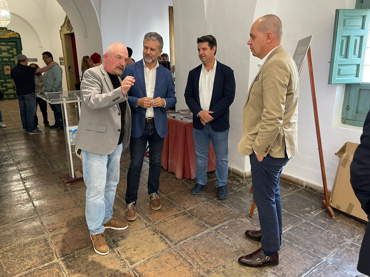 Ya está inaugurada la exposición “Guajiro, el alma de Cuba” hasta el 28 de abril la podéis disfrutar en la diputación provincial de Córdoba
