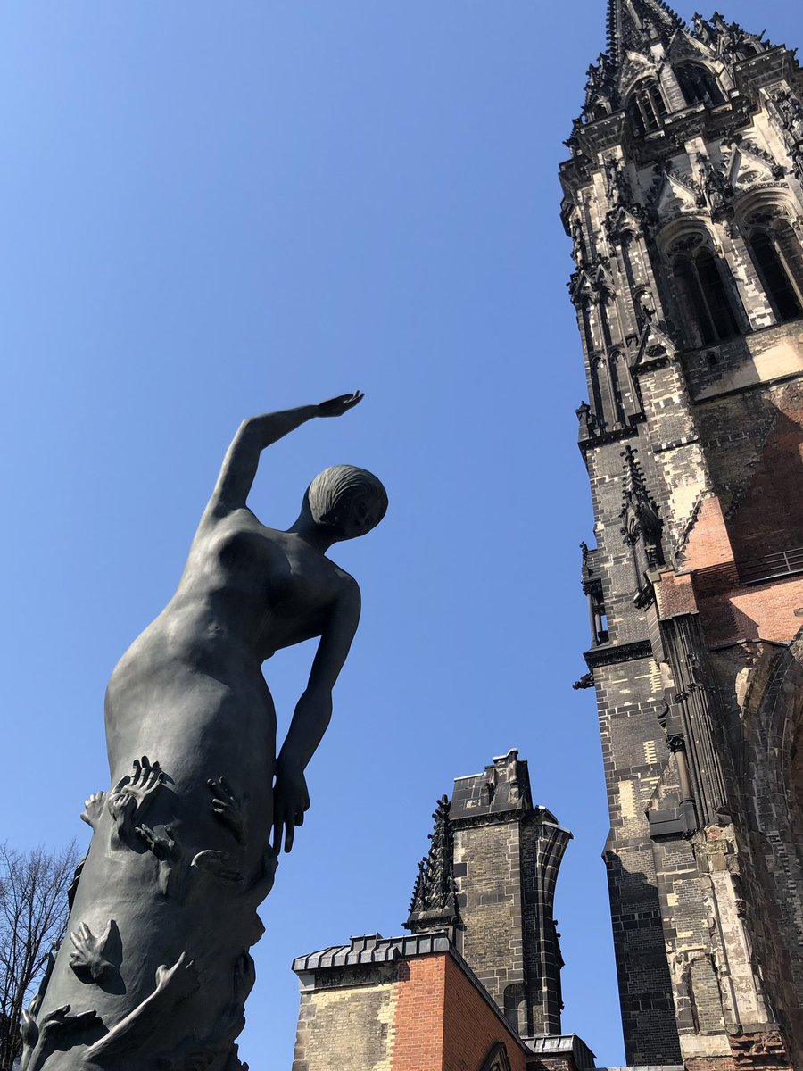 KathrinAmacker's tweet photo. Hamburg. https://t.co/Syz78Va14t