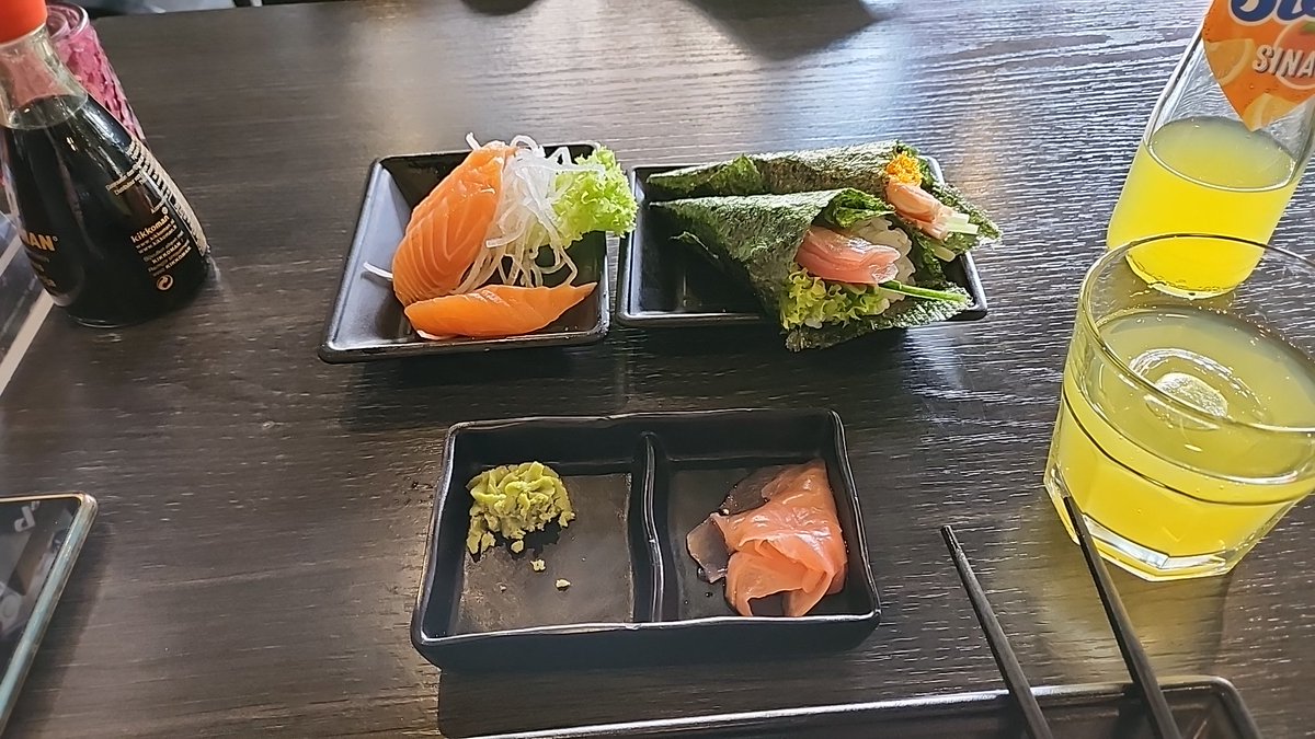 BlueBe__'s tweet image. This week was Sushi time!
Yum 🫠