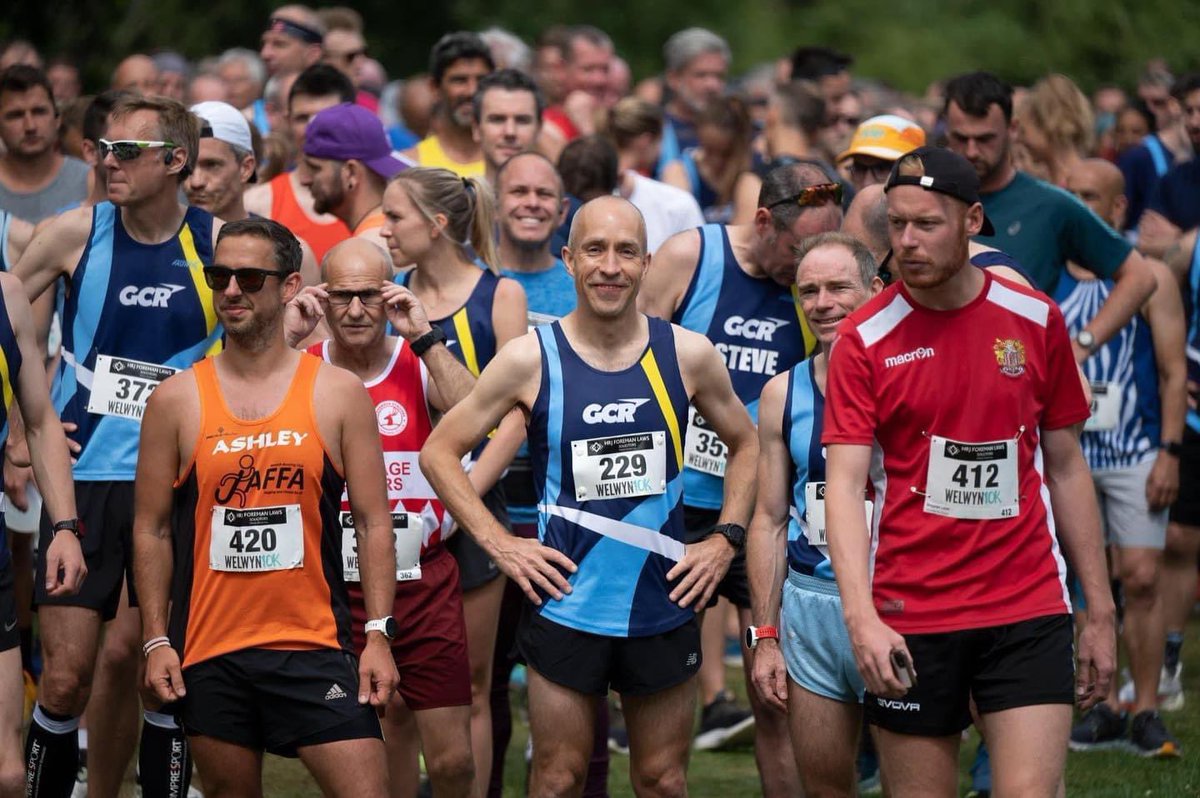 Best of luck to everyone preparing to hit the start line of the London Marathon @londonmarathon today!
Prefer the peace of the park to the pavements of London? Fancy swapping the clean waters of the Mimram to the murky Thames? 
Register today at welwyn10k.org.uk