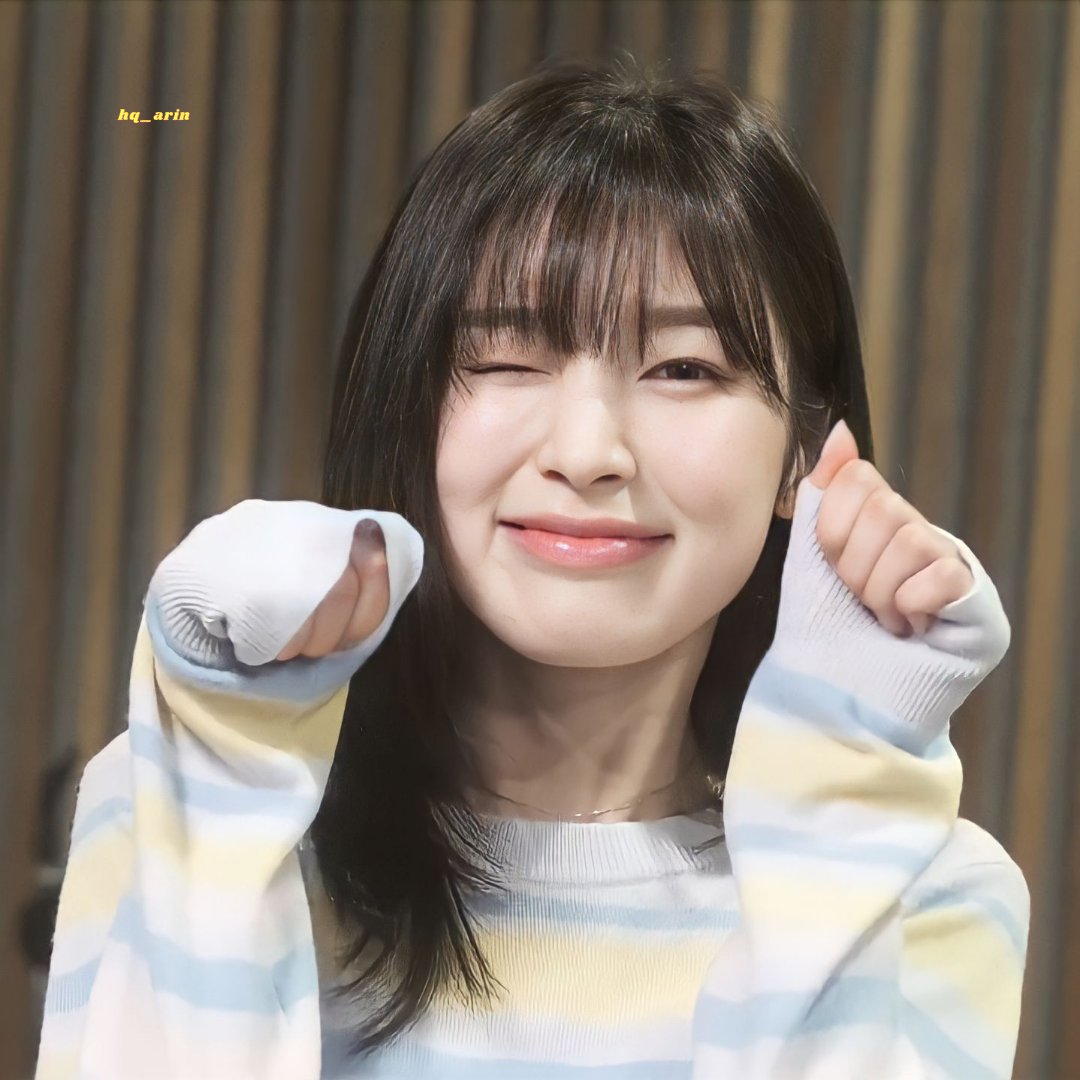 HQ_ARIN's tweet photo. 230422 MIRACLE MV Release

"You're my only Miracle." - OH MY GIRL, 2023

#ARIN #OHMYGIRL #아린 #오마이걸 @8_OHMYGIRL https://t.co/iXxwWqzEGs