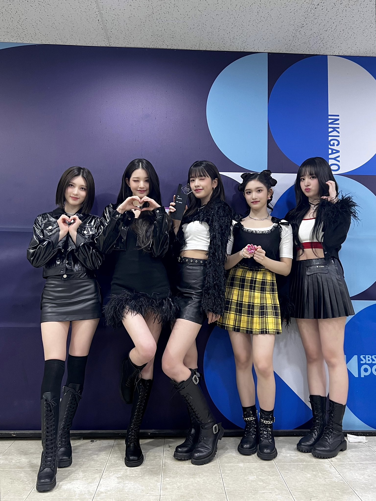 FuYrtIxaUAE4MuT?format=jpg&name=large