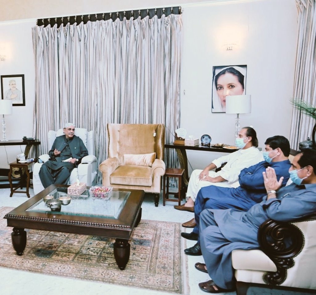 نواب شاہ: پاکستان پیپلزپارٹی پارلیمنٹرینز کے صدر آصف علی زرداری سے زرداری ہاؤس میں نوابزادھ مير نادر خان مگسي کی ملاقات

نواب شاہ: سابق صدر آصف علی زرداری کو  نوابزادھ مير نادر خان مگسي کی جانب سے عید کی مبارک باد <a href="/AAliZardari/">AsifAliZardari</a> <a href="/M_NMagsi/">Mir Nadir Khan Magsi</a>