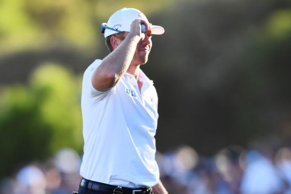 Gooch on the loose: 10-shot LIV lead after 62s espn.com/golf/story/_/i…