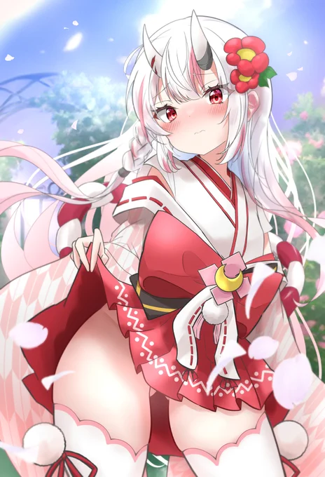 "うぅ、、、人間さまの視線が熱い。。。。。。////" 