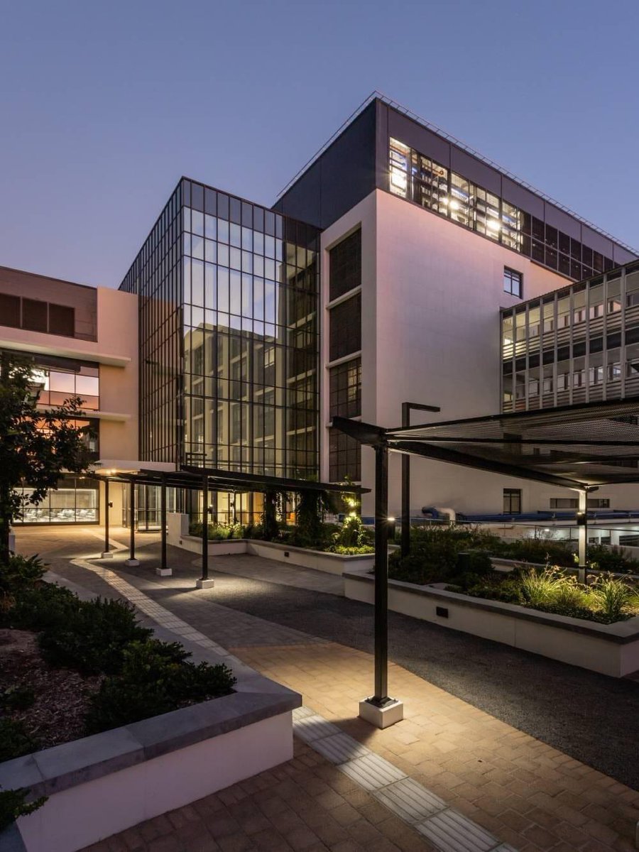 CoetzerKimberly's tweet photo. So lucky to be able to spend most of my waking hours at the new #bmri at @SUhealthsci (photos courtesy of @VicusVd). An amazing place for groundbreaking science! https://t.co/6pWQM3ziyJ