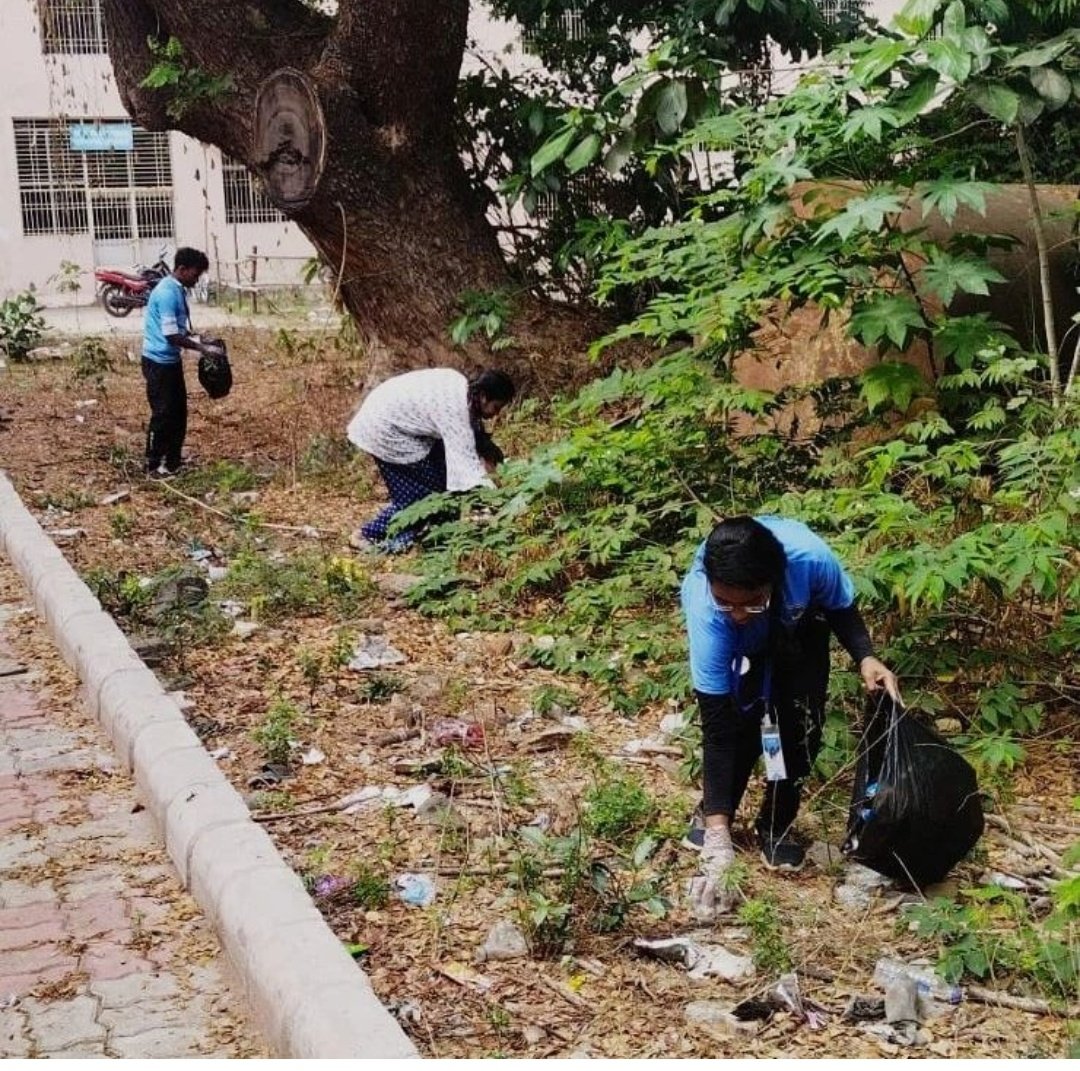 Plogging drive at Khallikote unitary University campus berhampur...😊
<a href="/SATTVIC_SOUL/">Sattvic Soul Foundation</a> 
<a href="/Ganjam_Admin/">Collector & District Magistrate, Ganjam</a> 
<a href="/MayorBerhampur/">MayorBerhampur</a> <a href="/SP_BERHAMPUR/">SP BERHAMPUR</a> <a href="/UNICEF/">UNICEF</a> <a href="/SDGaction/">UN SDG Action Campaign</a> <a href="/UN_SDG/">UN Sustainable Development Group 🇺🇳</a>