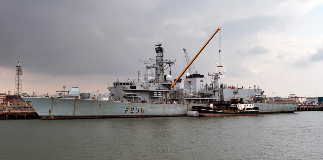 AWenham1's tweet photo. Montrose- destoring for disposal 
@RoyalNavy @HMNBPortsmouth @NavyLookout @ThingsNavy @WarshipCam @WarshipsIFR @warshipworld @HMSMontrose #HMSMontrose #Type23frigate https://t.co/2ErvsKMOPa