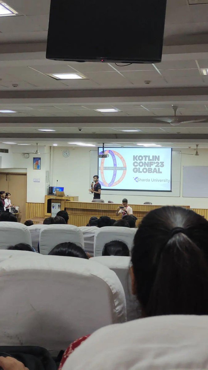 coder_mohan's tweet photo. Attended Kotlin Conference 2023(on 20th April) presented by @GDSC_ShardaU, thanks to million for this🙌✨

#kotlin #kotlinconf #gdsc #shardauniversity #jetpackcompose #compose #multiplatform #KMM #KMP #android #web #ios #desktop #java #js #python #flutter #dart #google https://t.co/OA5vOVHdQm