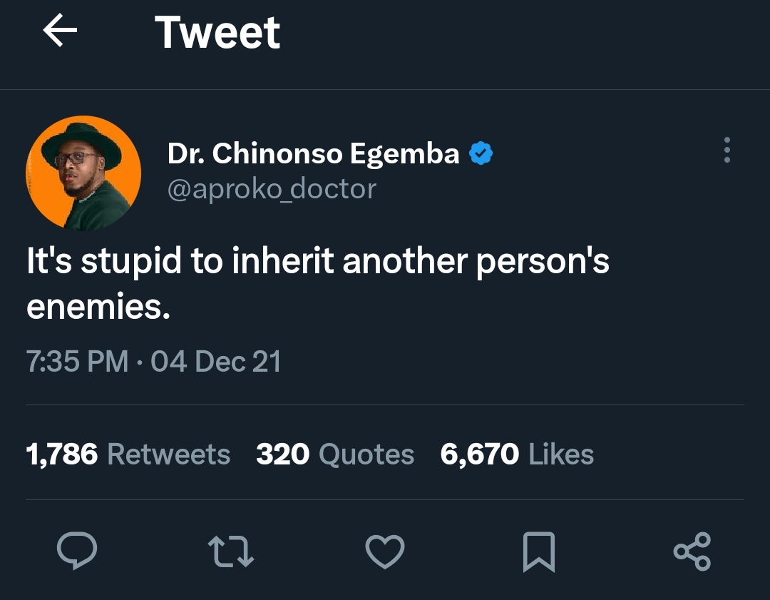 Ogochukwu28's tweet photo. Blood woke up one faithful Sunday and said 😂😭 https://t.co/nfFNHFWFAS