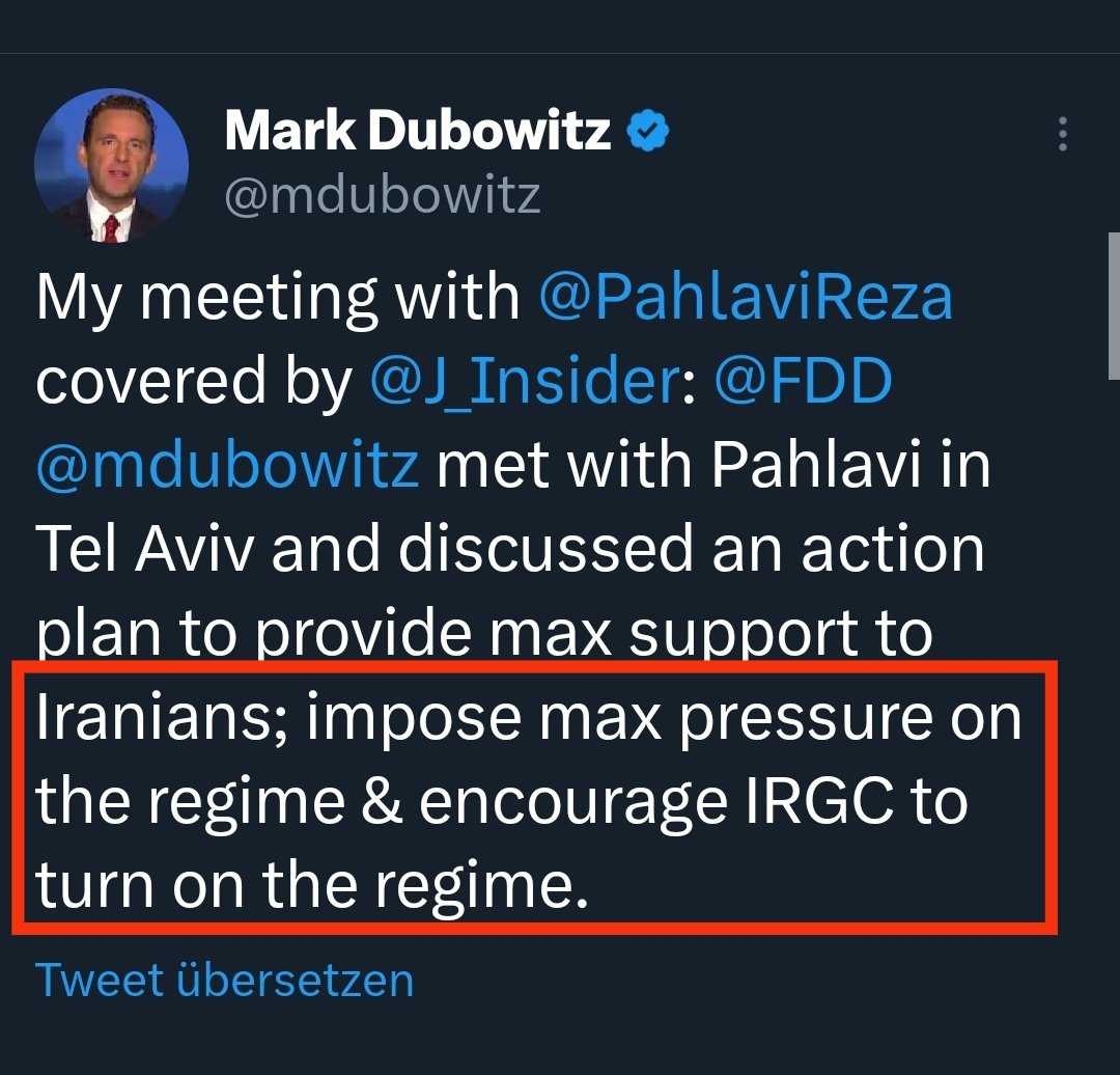 DktrSdr's tweet photo. یکی از کلیدی‌ترین توییت های این چند ماه و باید بیشتر دربارش صحبت بشه چون جواب خیلی حملات به همه افرادی که ضد سپاه کار کردن از وحید بهشتی و آخوندی تا اسماعیلیون و مخالفت امیر طاهری با تروریستی شدن سپاه توشه،خلاصه:
این آقا رییس سعید قاسمی نژاد هست و میگه برنامه دارن که با پهلوی،سپاه رو تشویق کنن! فاکینک تشویق برای مقابله با جمهوری اسلامی.در واقع برنامه آوانس دادن و مالیدن برای سپاه برای کودتاست!
مثلا اگر سپاه یه زمانی انتقادی چیزی از خامنه ای کرد از فلان لیست تحریم بیاد بیرون!
طبیعیه که توی این برنامه اصلا تروریستی شدن سپاه نمیگنجه و محکوم شدن سپاه تو دادگاه لاهه هم براش مضر هست.
#IRGCterrorists 
#من_ول_نمیکنم 
#زن_زندگی_آزادی