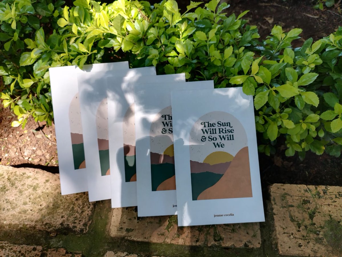 NewAgeBookClub's tweet photo. Happy World Book Day 📚 
Our April Book Choice is titled The Sun will Rise and so will We. A beautiful compilation of poems that linerate and upflift ones spirit.

#BookClubRead 
#WorldBookDay https://t.co/haKRlvfLn8