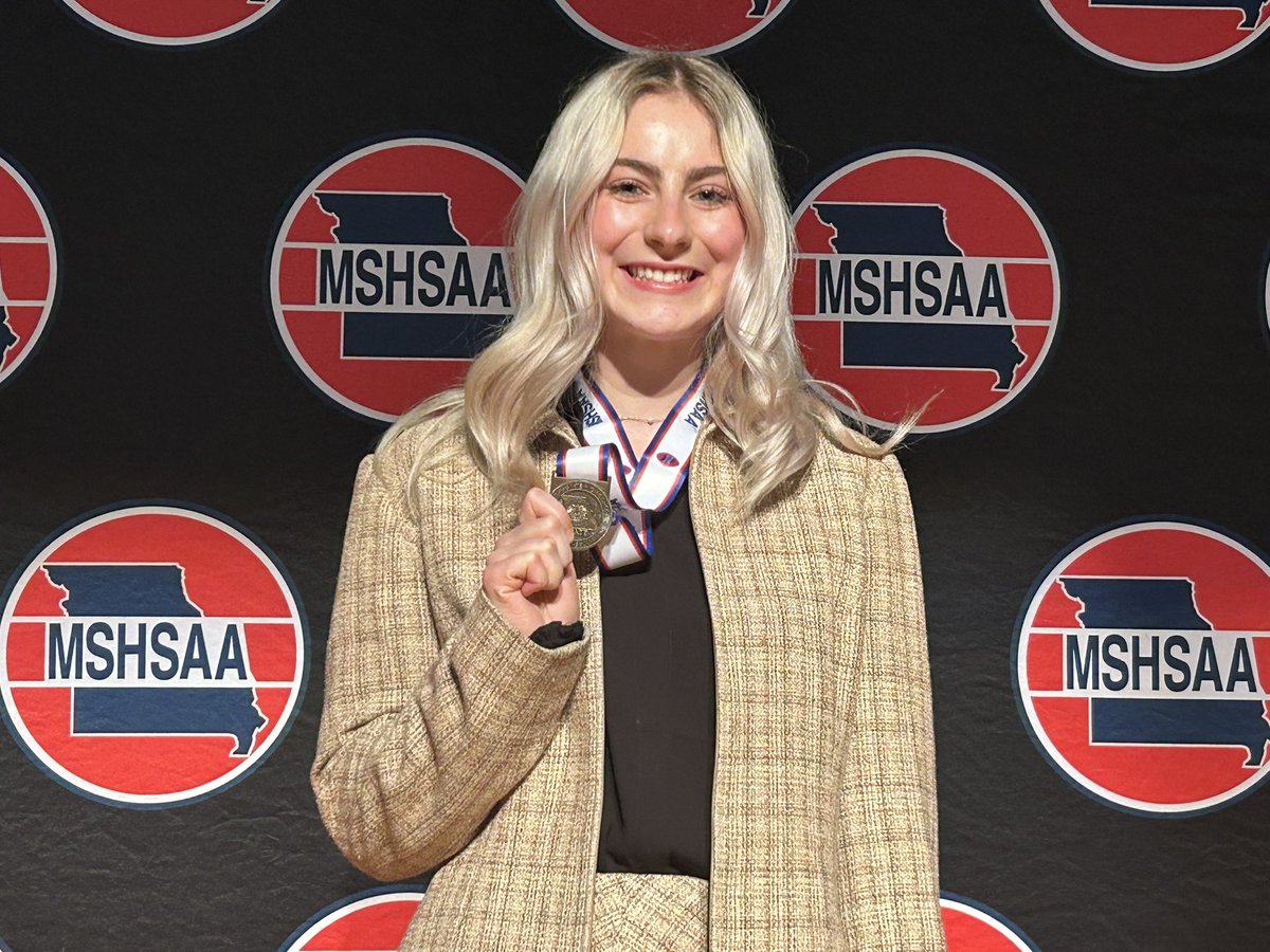 BroncoNSDA's tweet photo. Congratulations to Reagan Parker for placing 3rd in Radio Speaking at the @MSHSAAOrg State Tournament!

@LSR7 Proud! https://t.co/utdtDMFddu