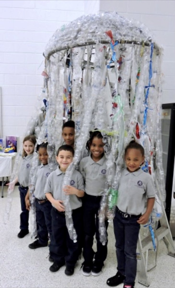 marietculver's tweet photo. Happy 7th Birthday to โJingles the Jellyfishโ created by the #GoGreenTeam #LittleSprouts @SeatackDream @vbschools @DavidSchleck ๐โป๏ธ๐๐ #EarthDayEveryDay https://t.co/YznAlRVmgR