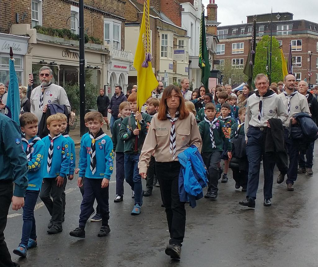 13thWimbledon's tweet photo. Beavers, Cubs and Scouts taking part in the annual #StGeorgesDay  parade through Wimbledon Village today. https://t.co/uMN7BpGRWk