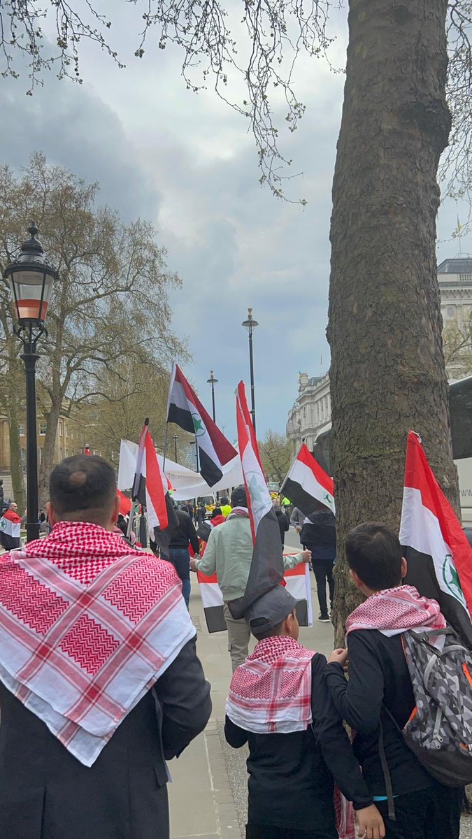 kabi_sadegh's tweet photo. On the occasion of the 98th year of the military occupation of #AlAhwaz by the terrorist state #Iran, dozens of Ahwazis demonstrated in Great Britain,condemned the genocide of innocent people and unequivocally demanded that the Iranian occupying forces leave their territory
#ACFH https://t.co/NAfLelb1G9