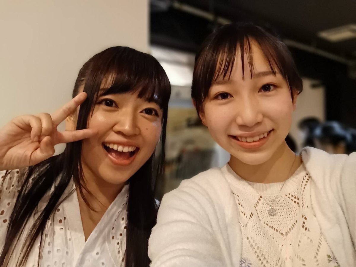 shiina0704's tweet photo. アメブロを投稿しました。
『2023.04.23』
#andwith 終わってから1ヶ月経ってしまいましたが....これでゲストの紹介は最後です!!!!
最後はこちら #桑原愛佳 ちゃんです💛
あと一つ書いておわりますっ!!!!
https://t.co/odGi8fIFiM https://t.co/yZwSaPPw1D