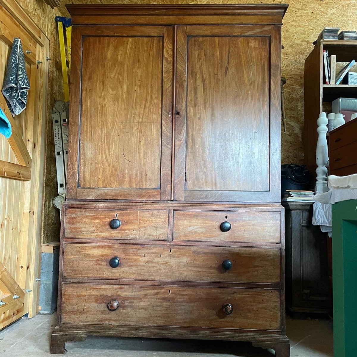 reworkeddorset's tweet photo. Loads of repairs needed for this lovely Victorian linen press, all done now and ready for a good wax and polish 😀 #rwf #linenpress #reworkedfurniture #victorian #antique #furniturerepairs #dorset #goodasnew #justforfriends https://t.co/Uz3yoo4OeX