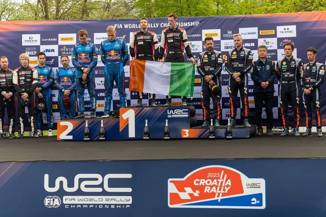 maja_pc's tweet photo. Najemotivniji rally ikada 🙏
#ForCraig 💚🤍🧡
#WRC #WrcCroatia #Croatia #Zagreb #rallycroatia #WRC2023 https://t.co/HN3v0KlAAr