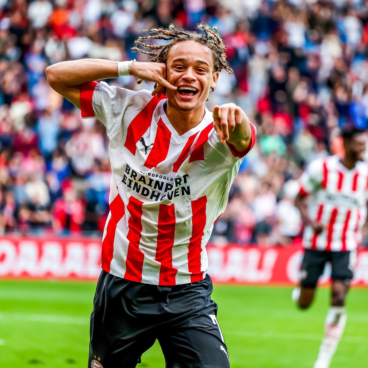 Xavi Simons (20 ans) BUTEUR avec le PSV ! 💎🇳🇱

Ses stats cette saison :
⚽️ 18 buts
🎯 10 passes décisives