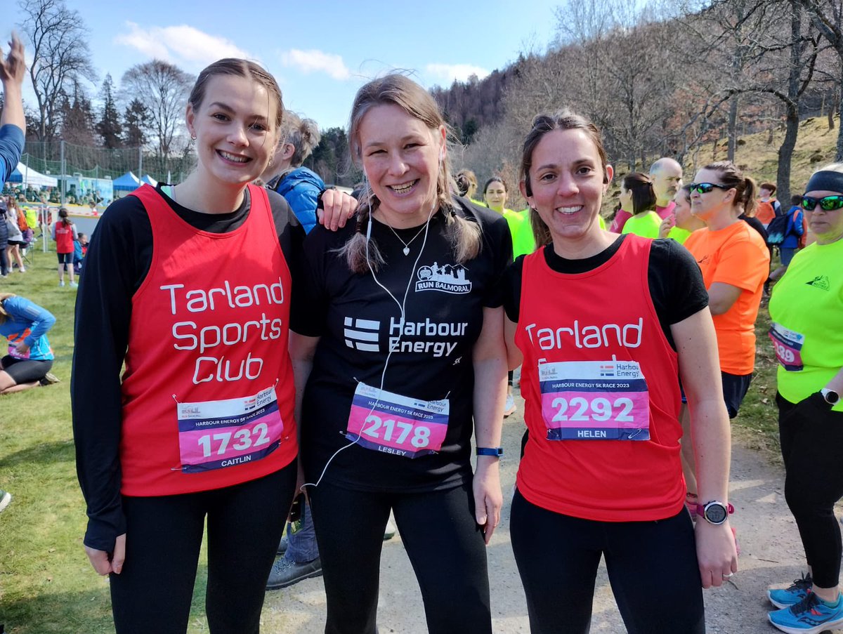 tarland_school's tweet photo. We did it again! Taking home the trophy for the most entrants for a small school! @RunBalmoral Just over half of the children took part! Well done to pupils, parents and staff! @ASAberdeenshire https://t.co/w2BVk0JUhY