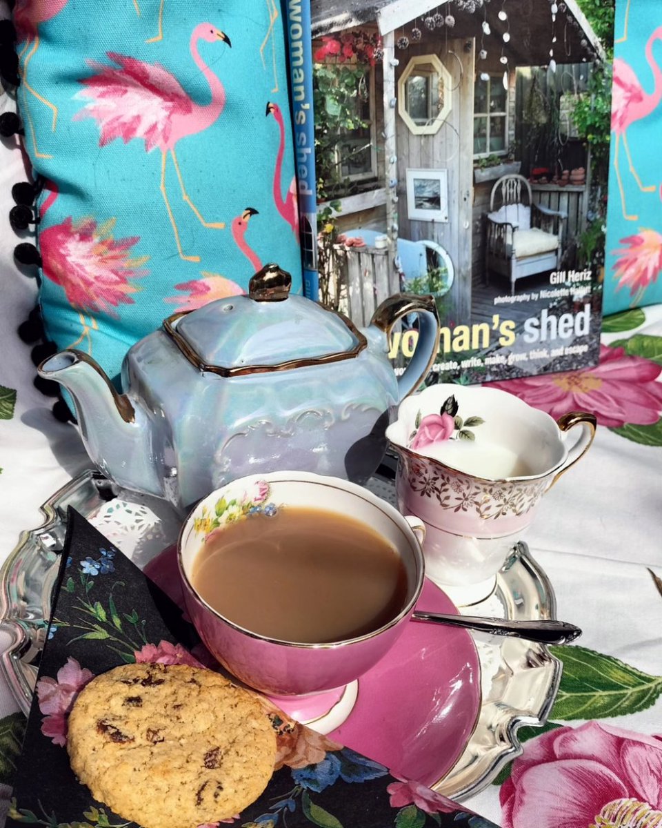 TeacupandBIRD's tweet photo. Shed Sunday Best shed day of the week by far #shed #sheddie #sheshed #shesheddie #shedsunday #shedoftheyear #shedlove #shedlife #shedtime #shedsofinstagram #instashed #shedtimesarebesttimes #thevintageteashed #blackpool #teatime #itsalwaystimefortea #sunshine #happyplace #bliss https://t.co/ZTNMXiAhk3