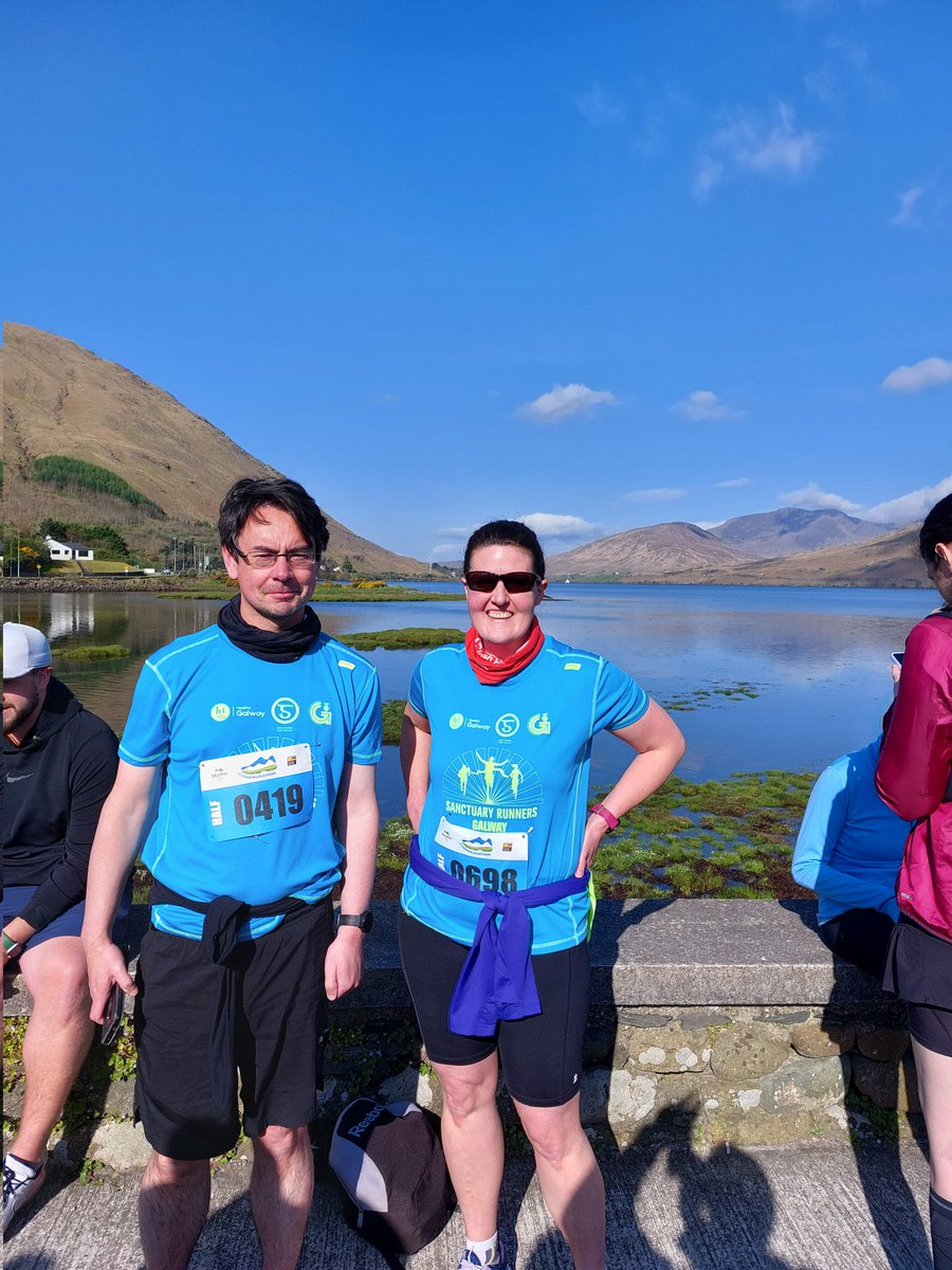 SanctuaryRunGal's tweet photo. Bit of @SanctuaryRunner blue to match the blue skies of Connemara today. All smiles before a hilly half! #Connemarathon https://t.co/3wUt4Pl7s2