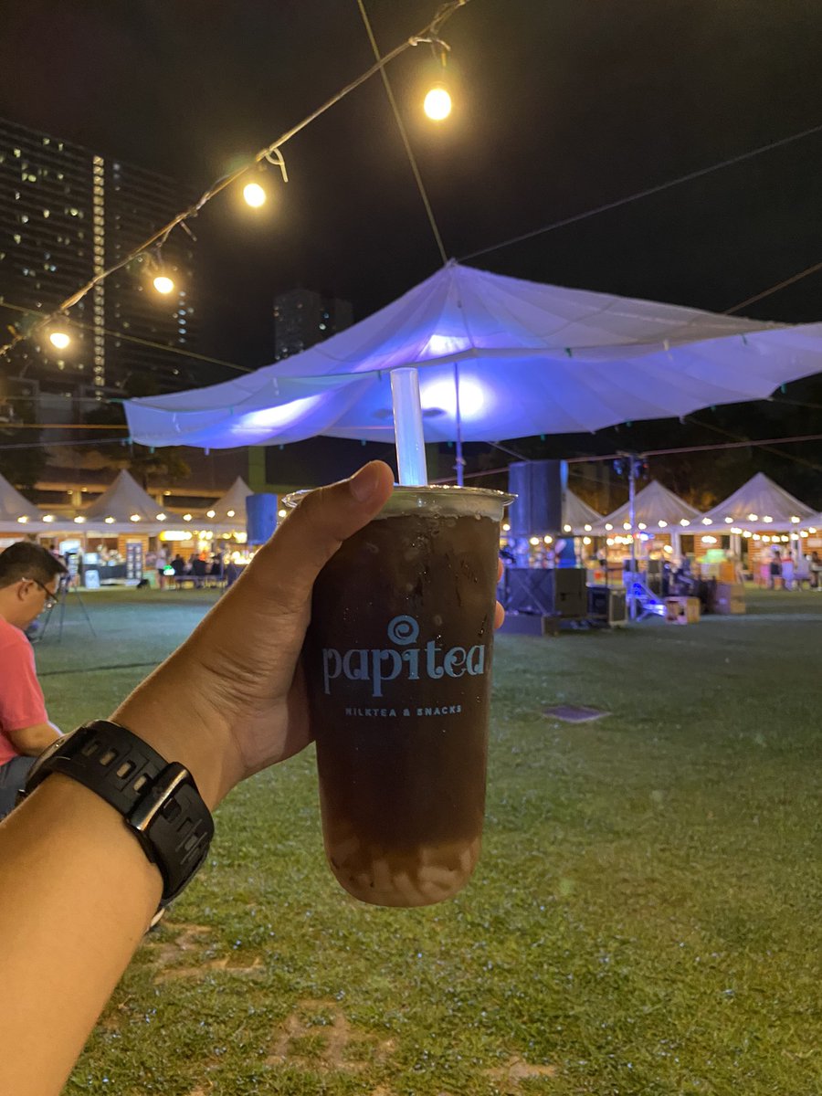 monsterryfied19's tweet photo. Back to back refreshment achieved! Lychee on Saturday and Mix and Match ng Kiwi and Blueberry on a Sunday 🥰❤️

There's just a lot of ways you can enjoy @papiteaph 😘

#refreshingweekend https://t.co/iCDH7uh8EK