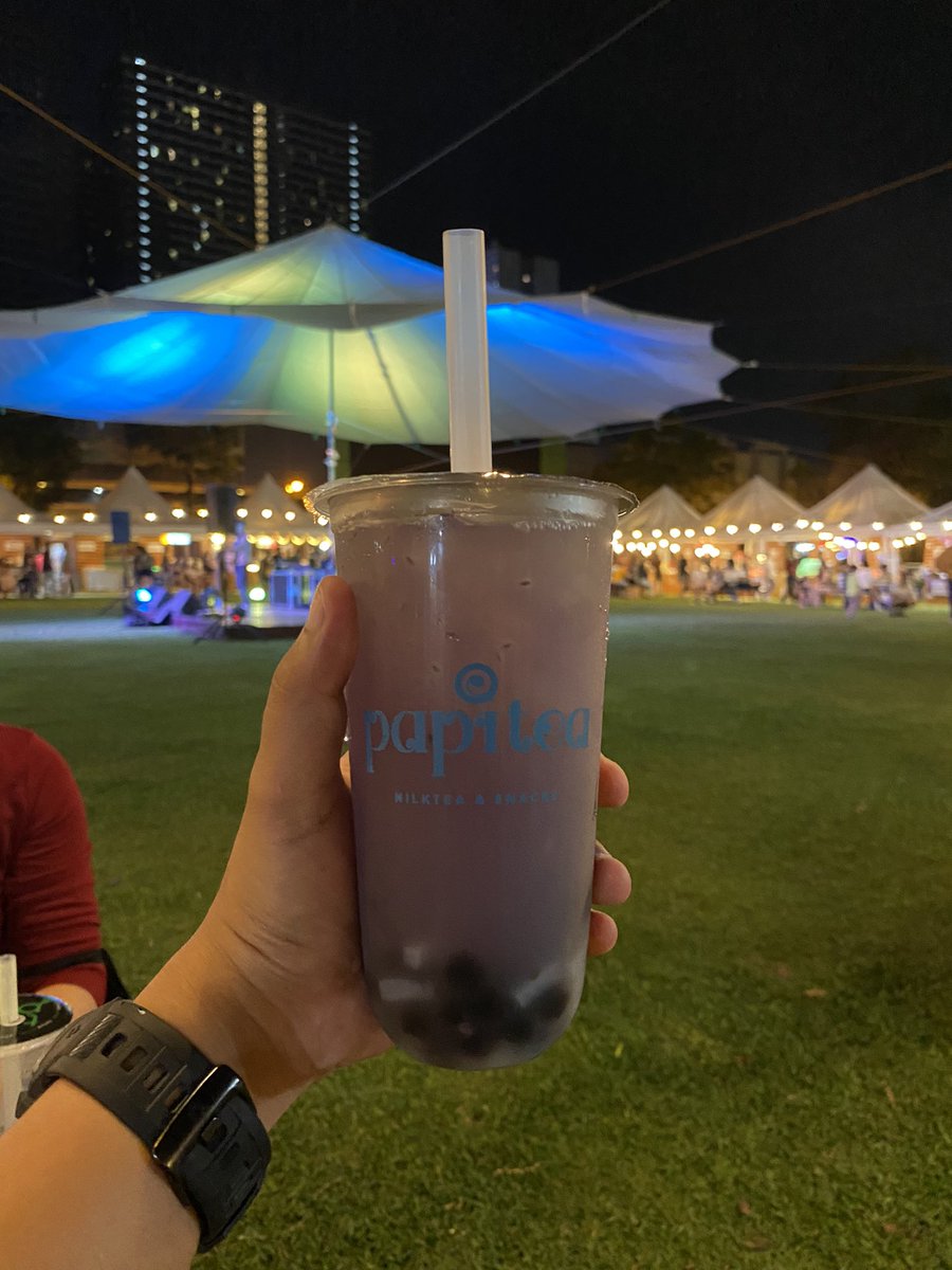 monsterryfied19's tweet photo. Back to back refreshment achieved! Lychee on Saturday and Mix and Match ng Kiwi and Blueberry on a Sunday 🥰❤️

There's just a lot of ways you can enjoy @papiteaph 😘

#refreshingweekend https://t.co/iCDH7uh8EK