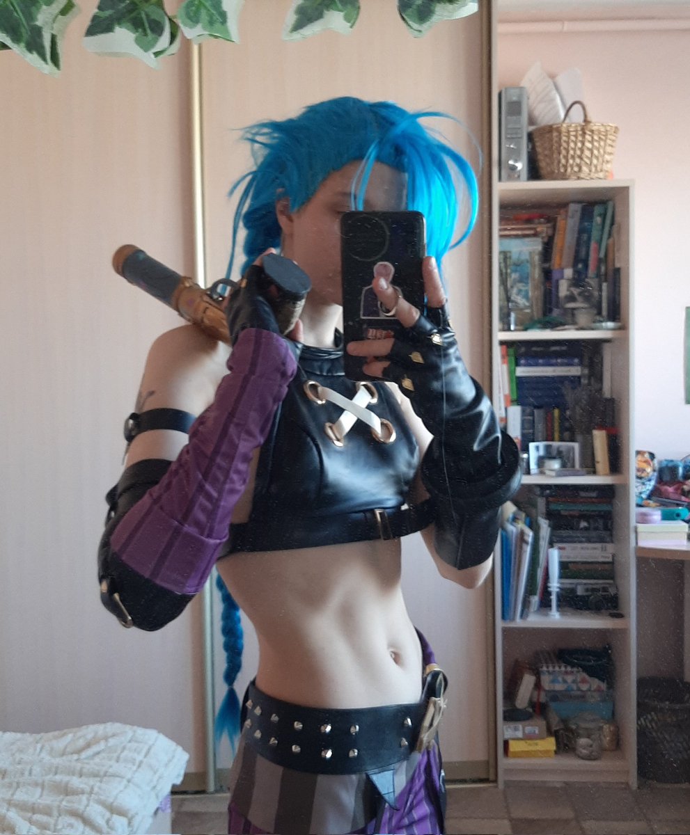 личный дневник олегалоха 🐺 tweet media