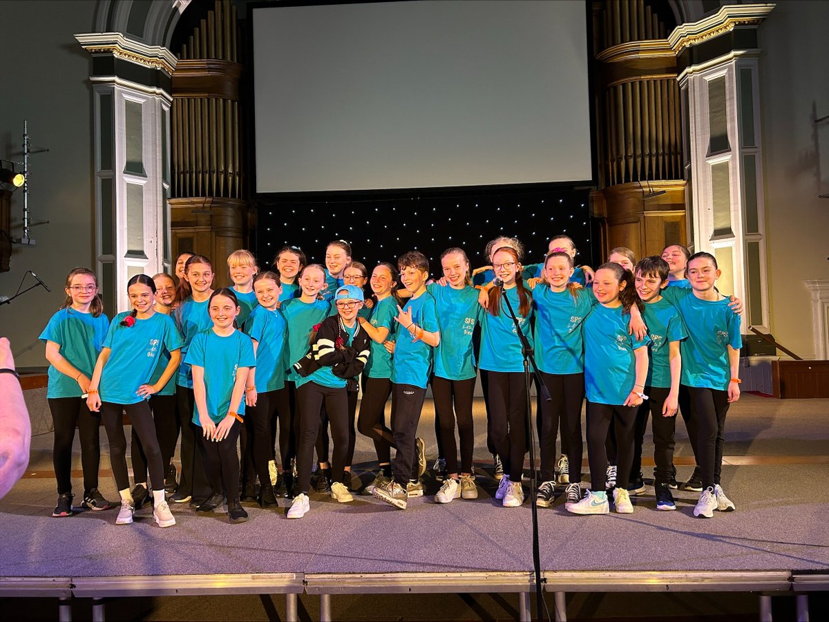 Our "Simpson Singsations" did a fantastic job at representing our School at The Scottish Primary School Glee Challenge. They opened the show with brilliant positivity and team spirit. Well done to everyone involved! <a href="/Miss_Nashh/">Miss Nash 💫</a> <a href="/MissMcKinlaySPS/">Miss McKinlay</a>