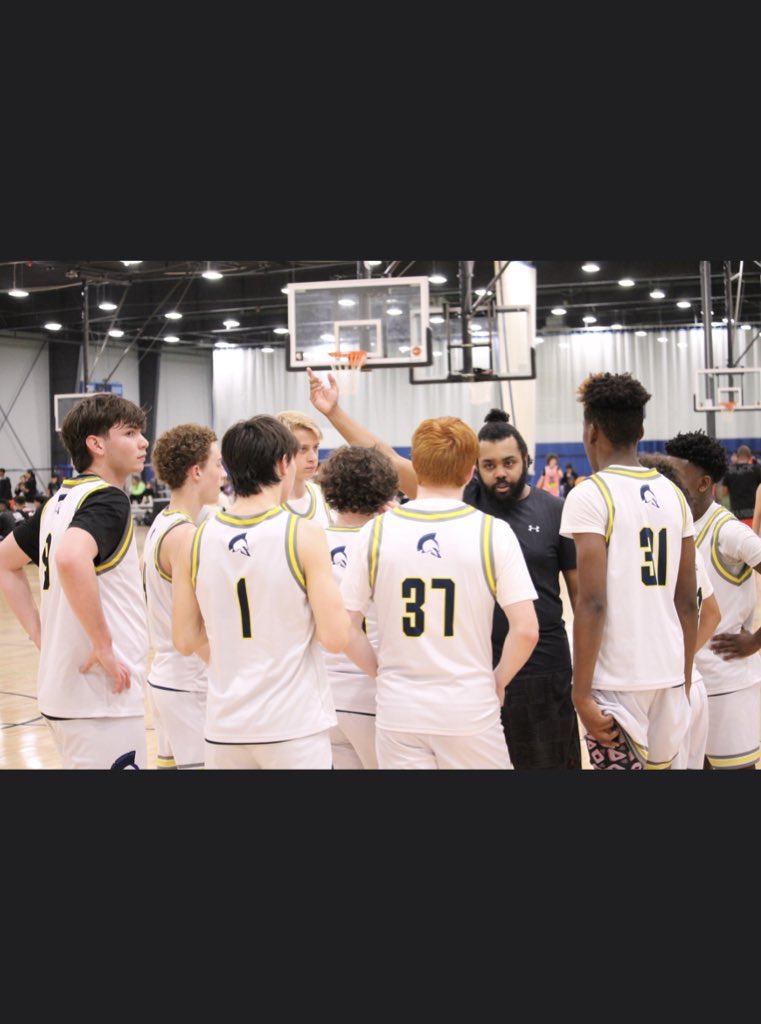 JamisonCarter9's tweet photo. Some pictures from Day 1 of #PhenomHoopStateChallenge 
@NCSpartans https://t.co/Z8fT7N7mOT